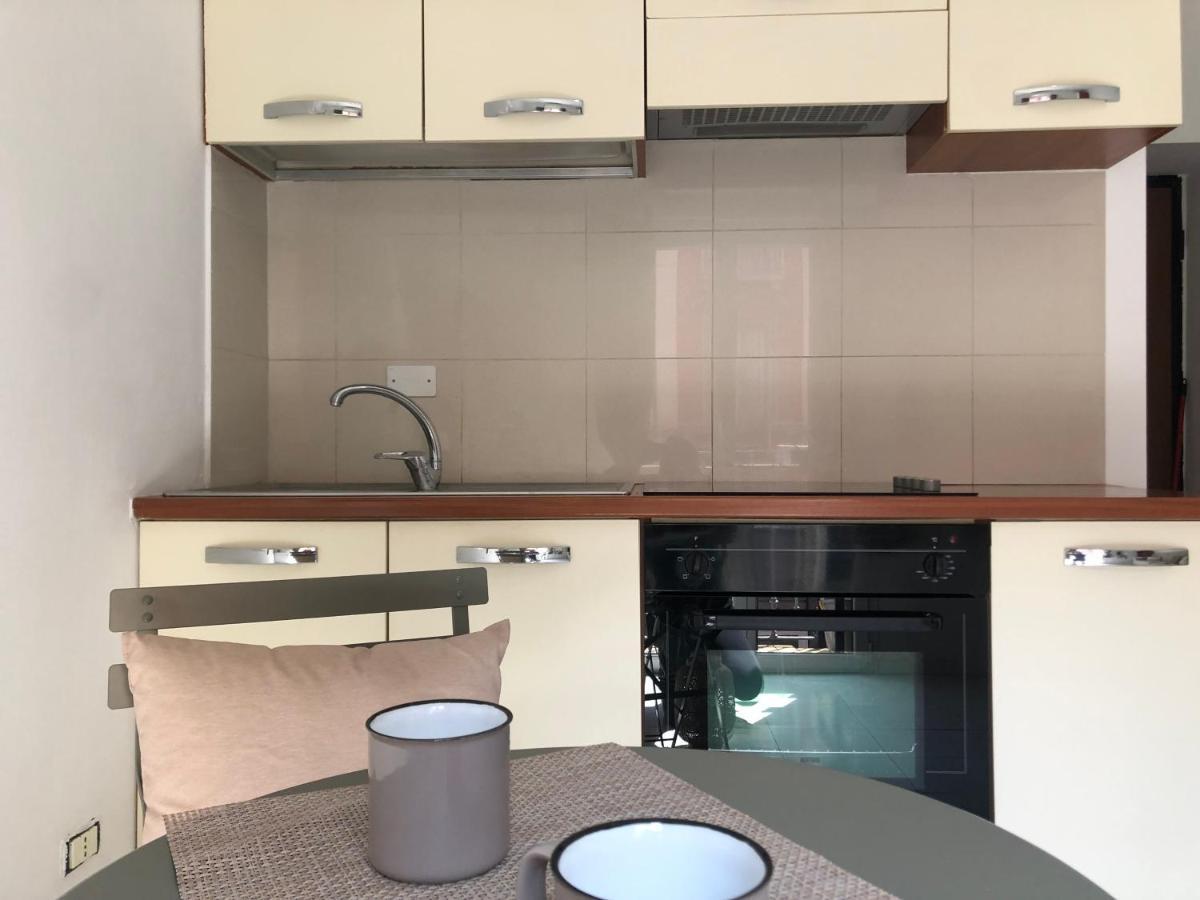 Appartement Nido In Sarpi à Milan Extérieur photo
